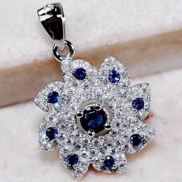 New Womens Blue & White Sapphire Necklace 14ktwg & 925 Silver - Picture 2 of 6